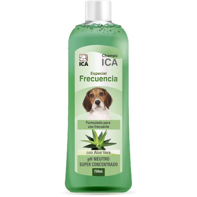 Champú frecuencia con Aloe Vera para perros PetSan de 750 ml