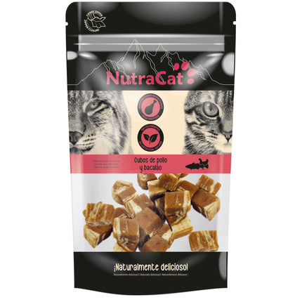 Cubos de pollo y bacalao NutraCat de 50 gramos (Pack de 15 uds)